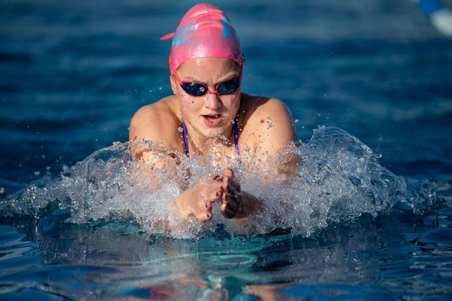 Die tienersensasie-swemmer Lara van Niekerk is in die Suid-Afrikaanse swemspan vir die Wêreldbyeenkoms in Boedapest ingesluit.
 