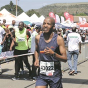 Comrades runner Mpho Ngoepe is racing for literacy, and he's speaking our language