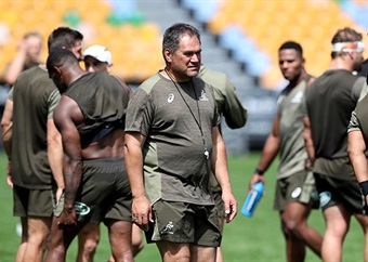 Wallabies coach urges Australia to stay in Super Rugby