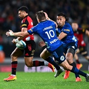 Crusaders' first-half dominance secures Super Rugby Pacific final over Blues
