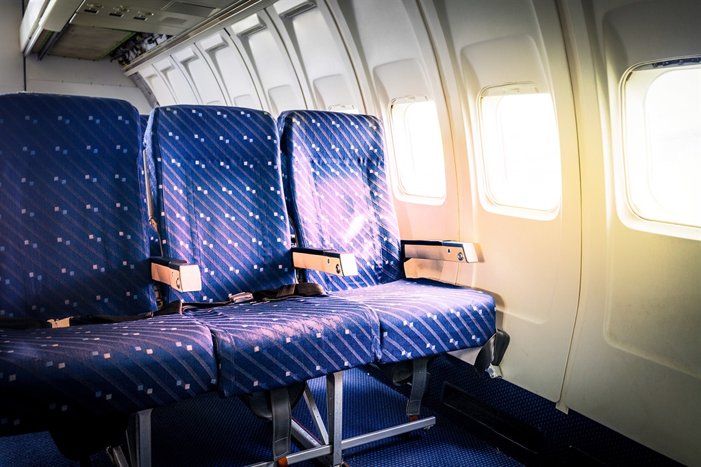 Flying around South Africa? Be prepared to share your armrests, says Kulula survey - Business Insider South Africa