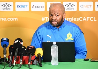 Sundowns shining in SA, but 'dark cloud' of Champions League lingers once more