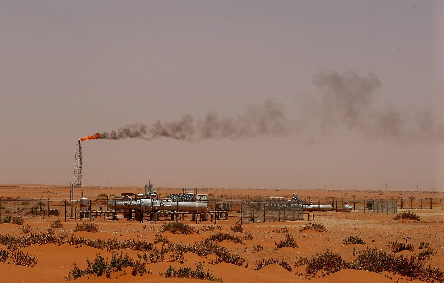 Suudi petrol üretimi Nisan ayında 10,3 milyon varile ulaştı.  Getty Images aracılığıyla MARWAN NAAMANI/AFP
