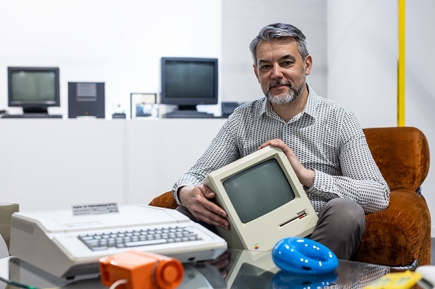 PIC |  Museum baru memamerkan produk Apple yang berasal dari komputer pertama perusahaan