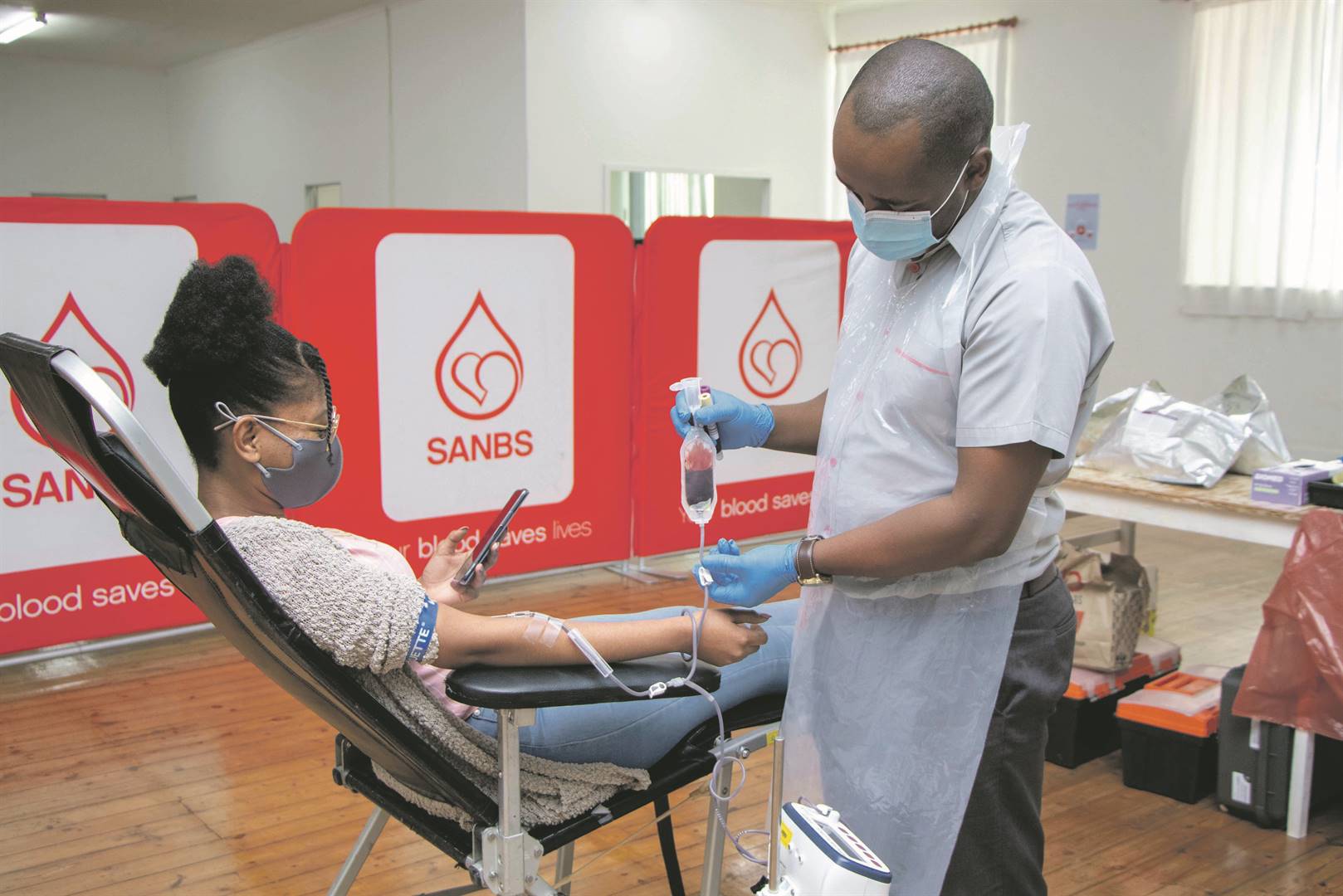 The SANBS has a blood shortage and needs people to donate.