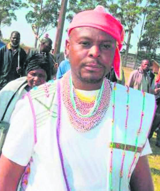 AmaMpondo mourns passing of King Sigcau | News24