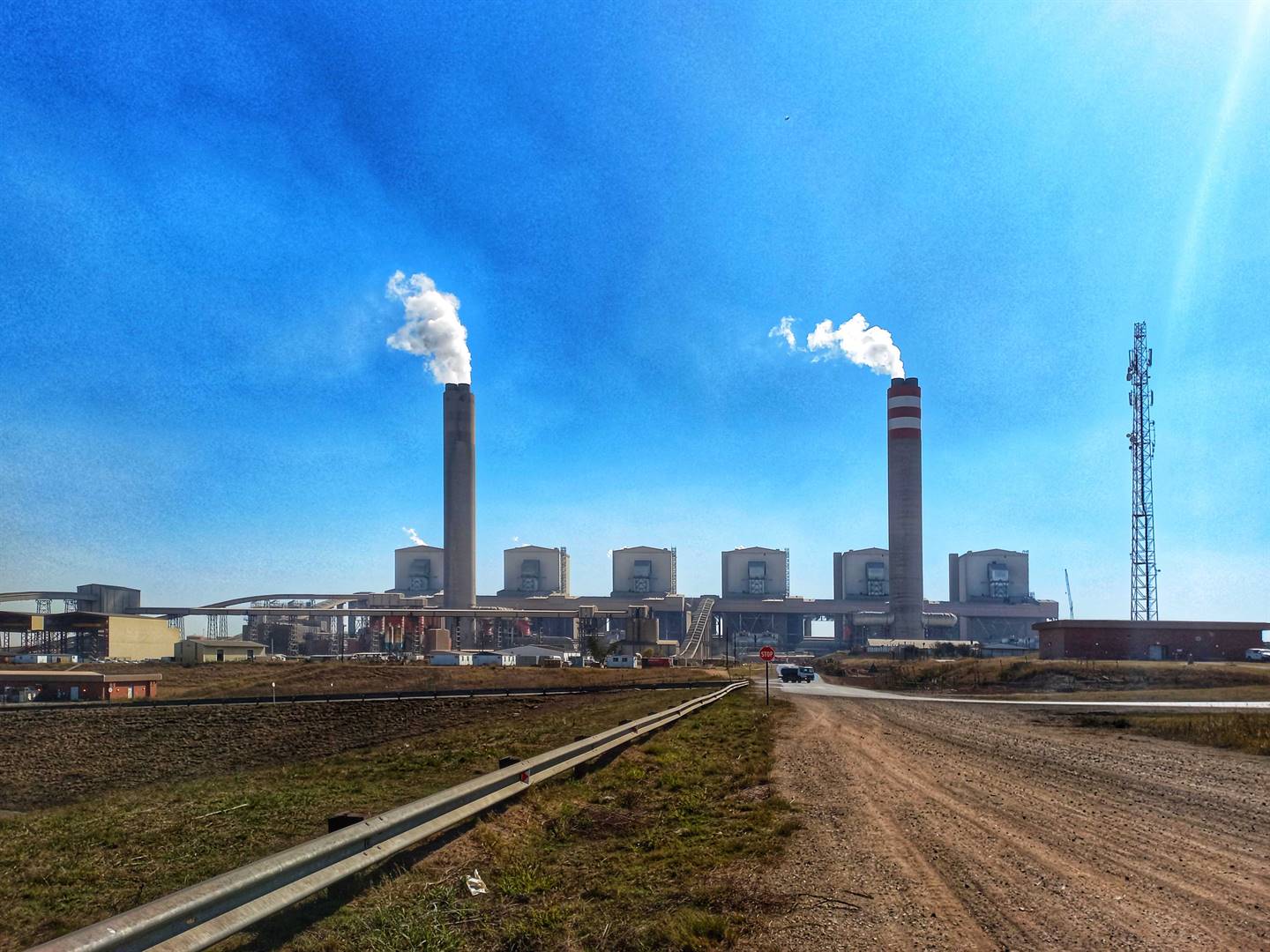 Die Kusile-megasteenkoolkragstasie sal die vierde grootste steenkoolkragstasie ter wêreld wees wanneer dit in 2024 voltooi word. Foto: William Horne