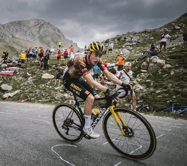 The mountains define any Tour de France and Vingegaard conquered the altitude best on a brutal stage. (Photo: A.S.O/Charly Lopez, Pauline Ballet, Jered & Ashley Gruber)
