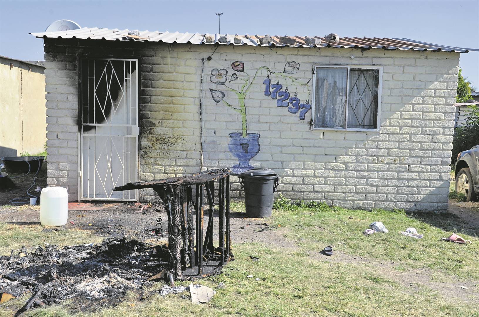 The community of Sondela Phase 1 in Rustenburg said they won’t allow the pastor to come back to this house.    Photo by Rapula Mancai