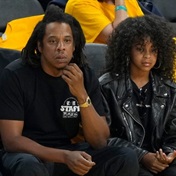 Look how she’s grown! Beyonce´'s mini-me Blue Ivy joins dad Jay-Z at basketball game