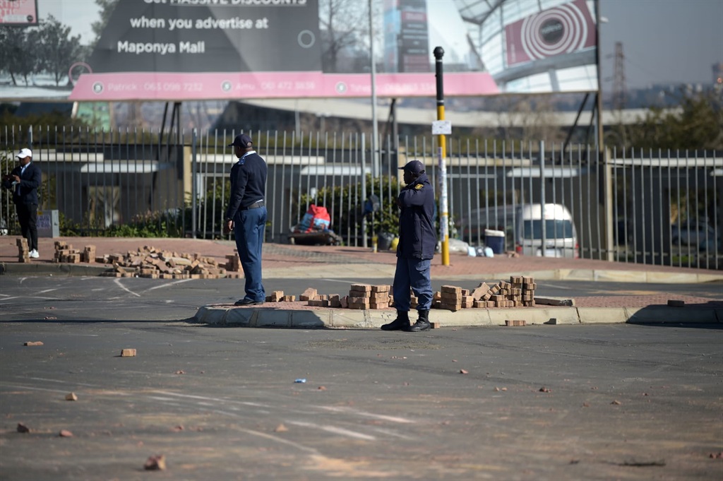 The community of Pimville in Soweto dug up the pav