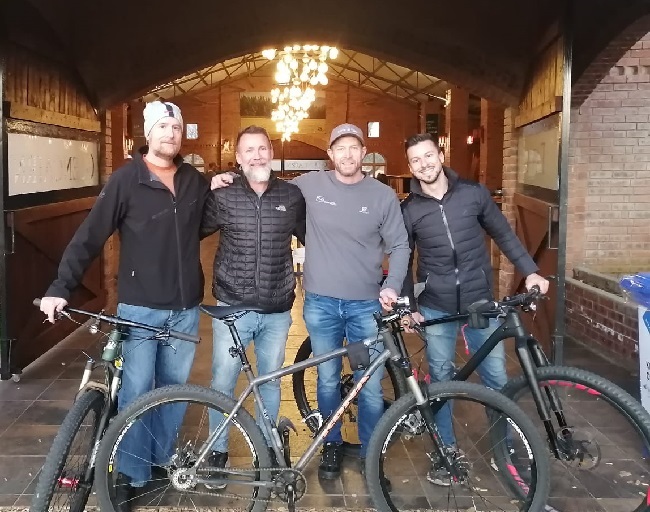 Lords of the Cog, before the Sani2C non-stop start. No gears, but all the ideas. (Photo: Ride24)