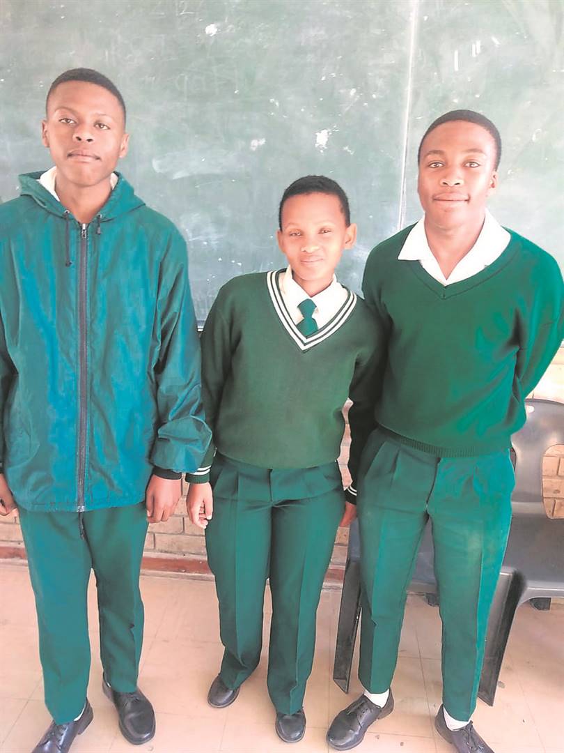 From the left are Majoro Vuyani, Jama Mzimkhulu and Tladi Nthabeleng, three Gr. 11 learners of the Kheleng Secondary School in Hennenman, who presented their business idea which entails a pothole sensor for cars to avoid accidents and to reduce deaths from potholes. Photo: Supplied