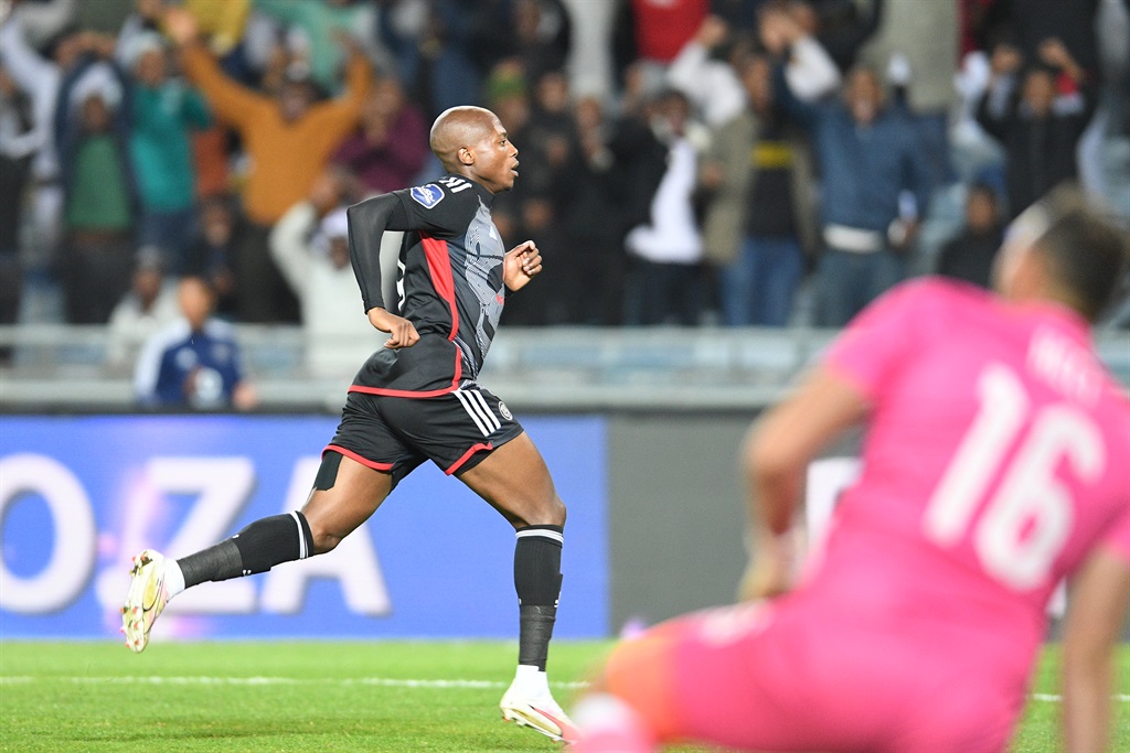 Zakhele Lepasa of Orlando Pirates celebrates scoring his goal with team mates during the DStv Premiership match between Orlando Pirates and Cape Town City FC at Orlando Stadium on August 29, 2023 in Johannesburg, South Africa. 