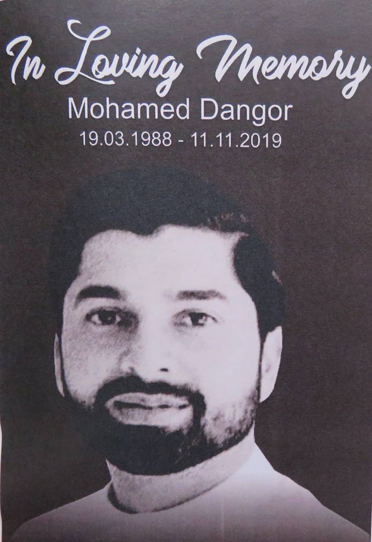 ’n Gedenkbrief wat die vermoorde Mohamed Dangor se familie oor hom saamgestel en na die hof gebring het. 