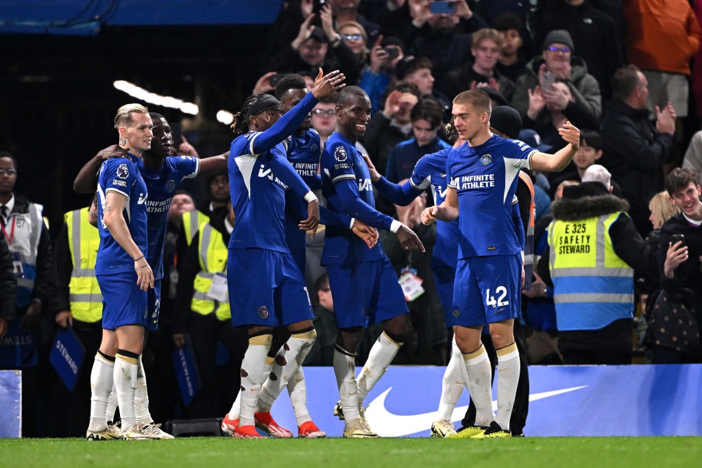 LONDON, ENGLAND - MAY 02: Nicolas Jackson of Chelsea celebrates scoring his teams second goal with teammates during the Premier League match between Chelsea FC and Tottenham Hotspur at Stamford Bridge on May 02, 2024 in London, England. (Photo by Mike Hewitt/Getty Images)