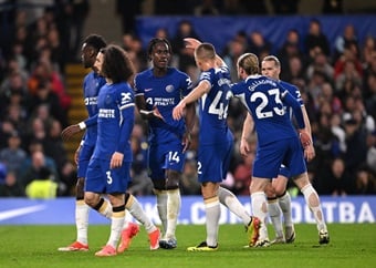 Chelsea keep Euro hopes alive after London derby win