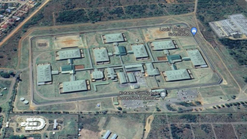 A fire at Kutama Sinthumule prison killed one inmate.