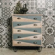 Make a chest of drawers with Tjhoko Paint