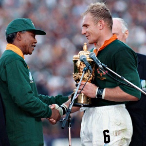 Nelson Mandela and Francois Pienaar (Gallo Images)