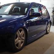 WATCH: How to install air suspension in a Golf vrr-pha
