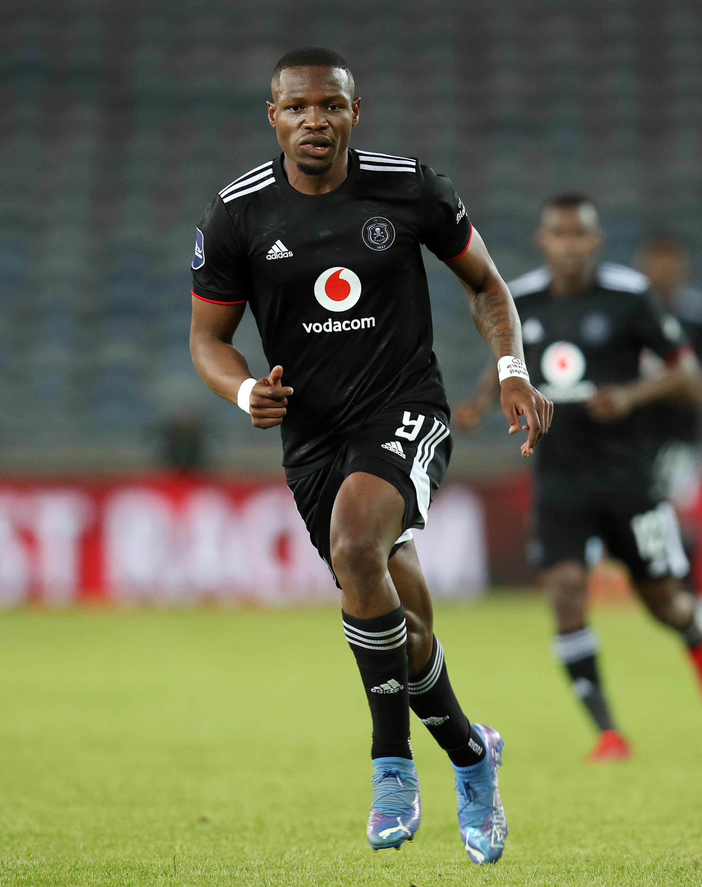 Tshegofatso Mabasa: Earmarked for Orlando Pirates exit? - This is Football