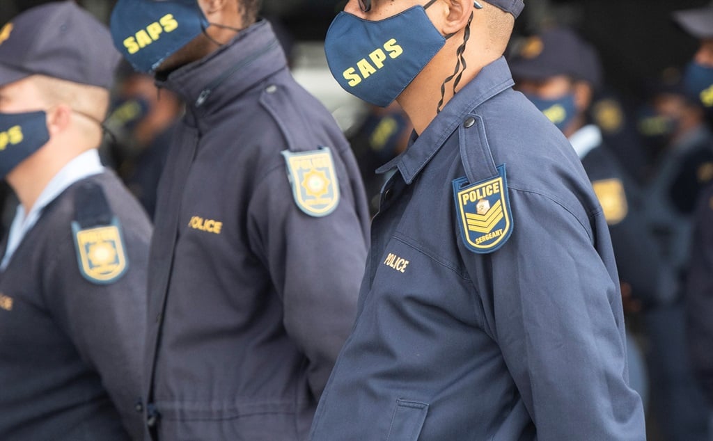 North West police have urged motorists to be cautious of hijackers posing as police officers.