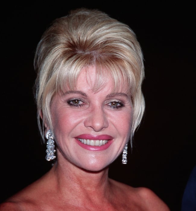 She was known for her style, elegance and classic beehive hairstyle through the years. (PHOTO: Gallo Images / Getty Images)