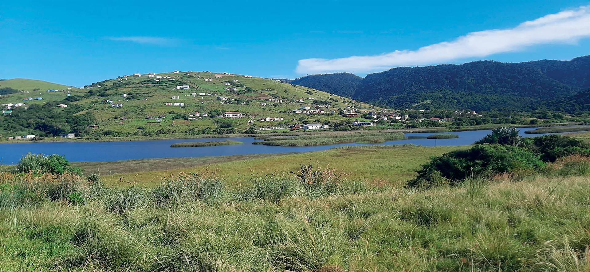 Die dorpie Mbotyi aan die Oos-Kaapse Wildekus. 