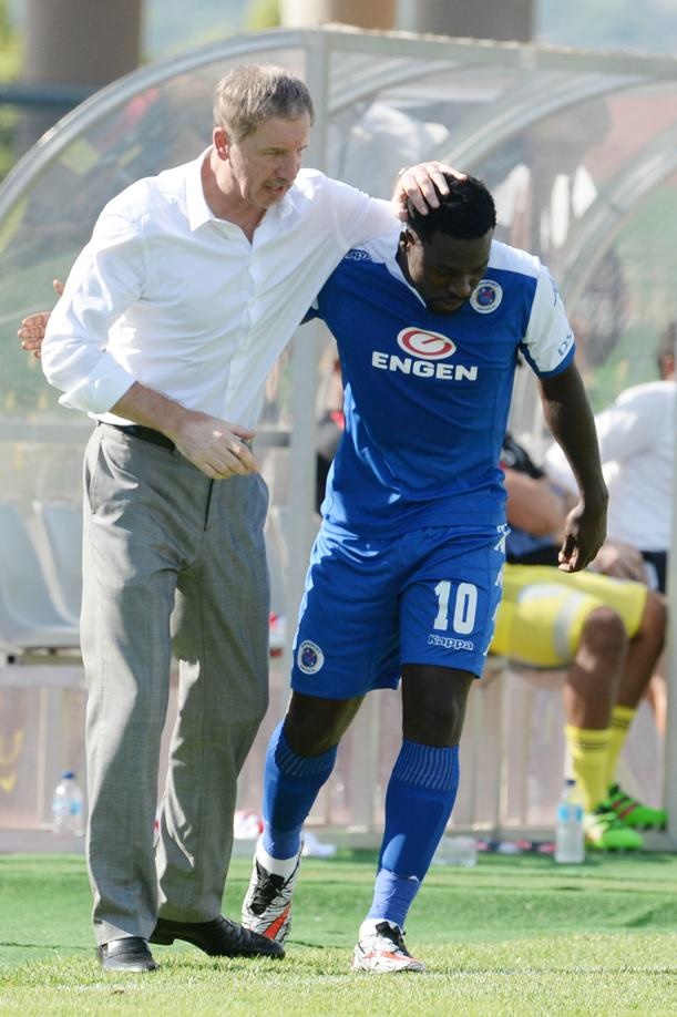 COME HERE, SON?.?.?. SuperSport United coach Stuart Baxter hugs Kingston Nkhatha.Photo by Gallo Images