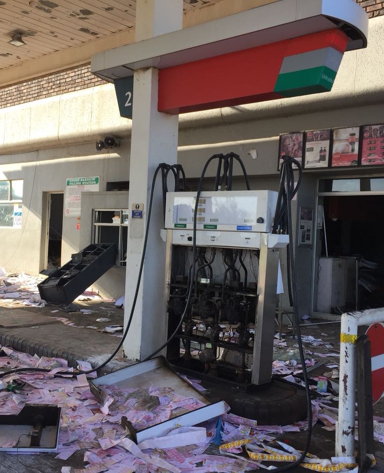 A Caltex garage stands empty, the pumps vandalised. (Iavan Pijoos, News24)