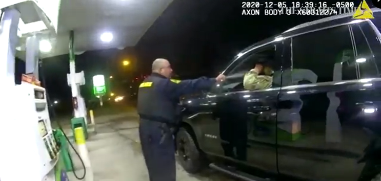 watch-virginia-investigates-after-police-use-pepper-spray-on-black-us-army-officer-news24
