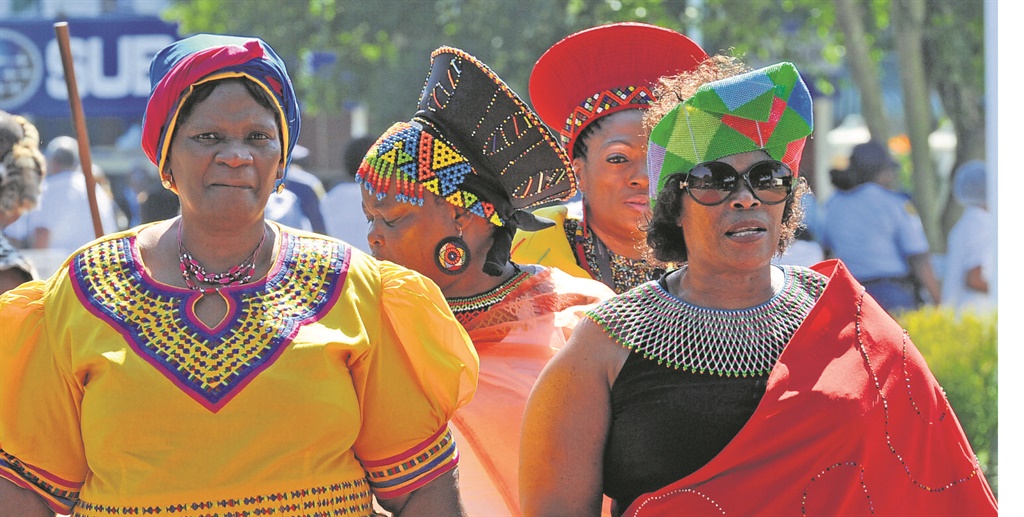 PHOTOS: Ian Carbutt Dressed in traditional garments and hats were Lynette Zwane and Makhosi Ntuli followed by Winnie Zondi and Nzwaki Swartbooi-Ntombela. 