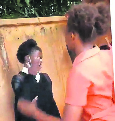 The screengrab from a video showing Lufuno Mavhungu being bullied.