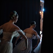 WATCH | Ukrainian ballet dancers twirl on stage in benefit performance