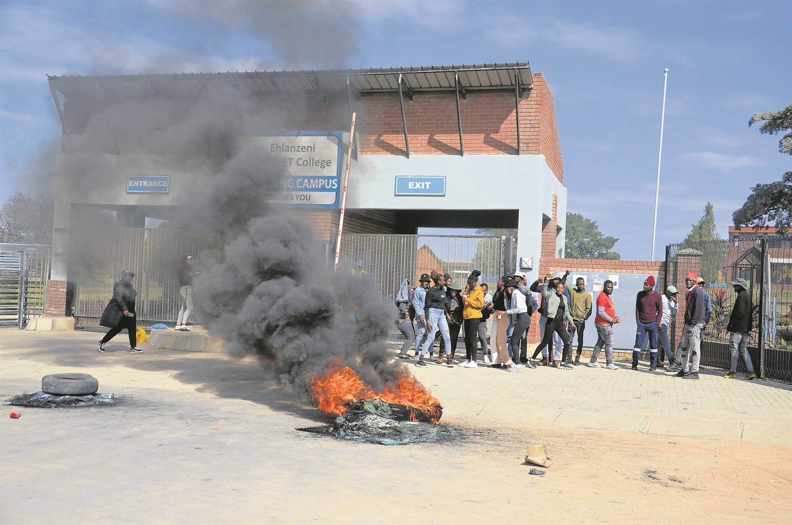Fuming students protesting outside Ehlanzeni TVET College in Acornhoek.           Photo by Oris Mnisi