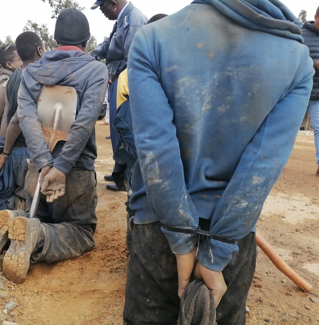  Hawks Operation leads to an arrest of 46 illegal miners and one dead in the West Rand. Photo Supplied.