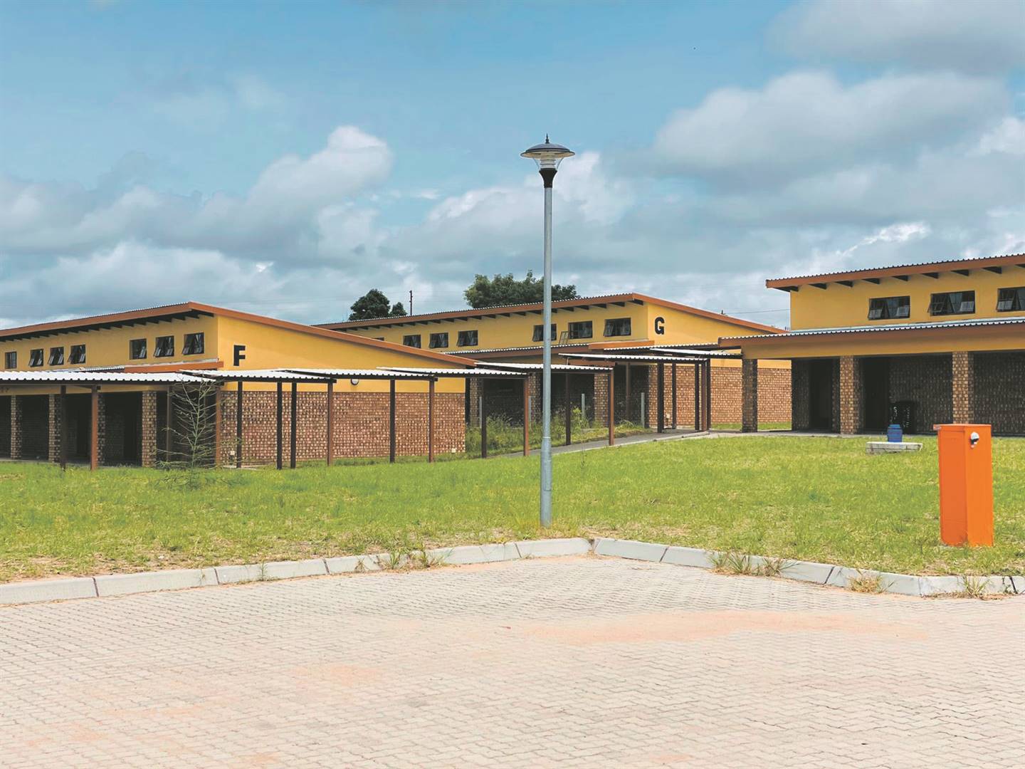 Brand new state of the art Shabalala Secondary school handed over by the MEC.
