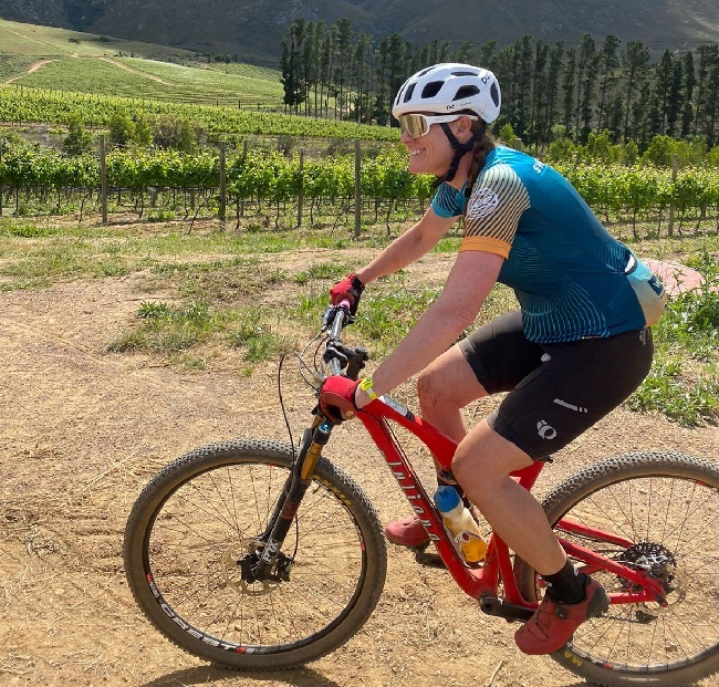 How an MTB mom deals with a daughter's Leukaemia and riding alone | Life