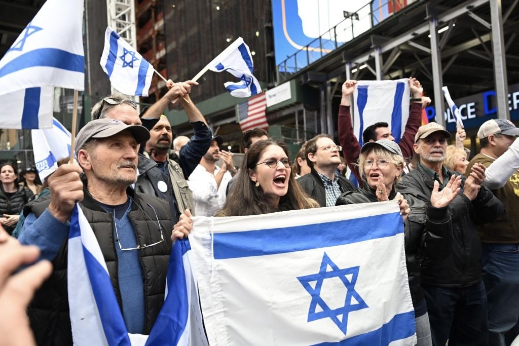 Supporters of Israel and supporters of Palestine hold demonstrations at the same time at Times Square in New York, United States on October 08, 2023.