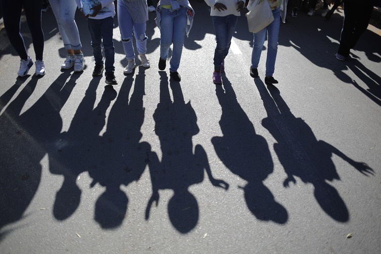 Children marching on the anniversary of the Soweto uprising. Picture: EPA/Kim Ludbrook