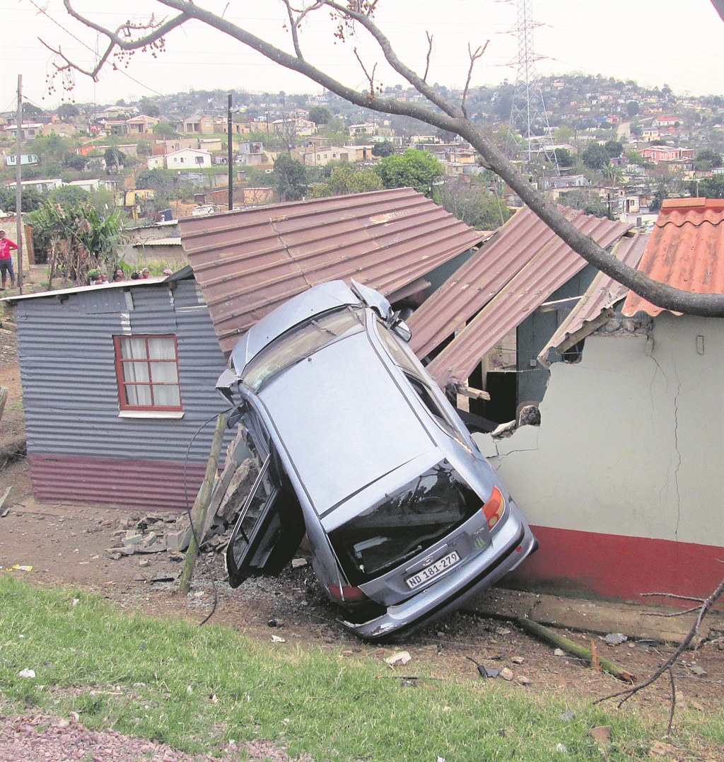 The Hyundai Getz crashed into a house and destroyed the kitchen.  