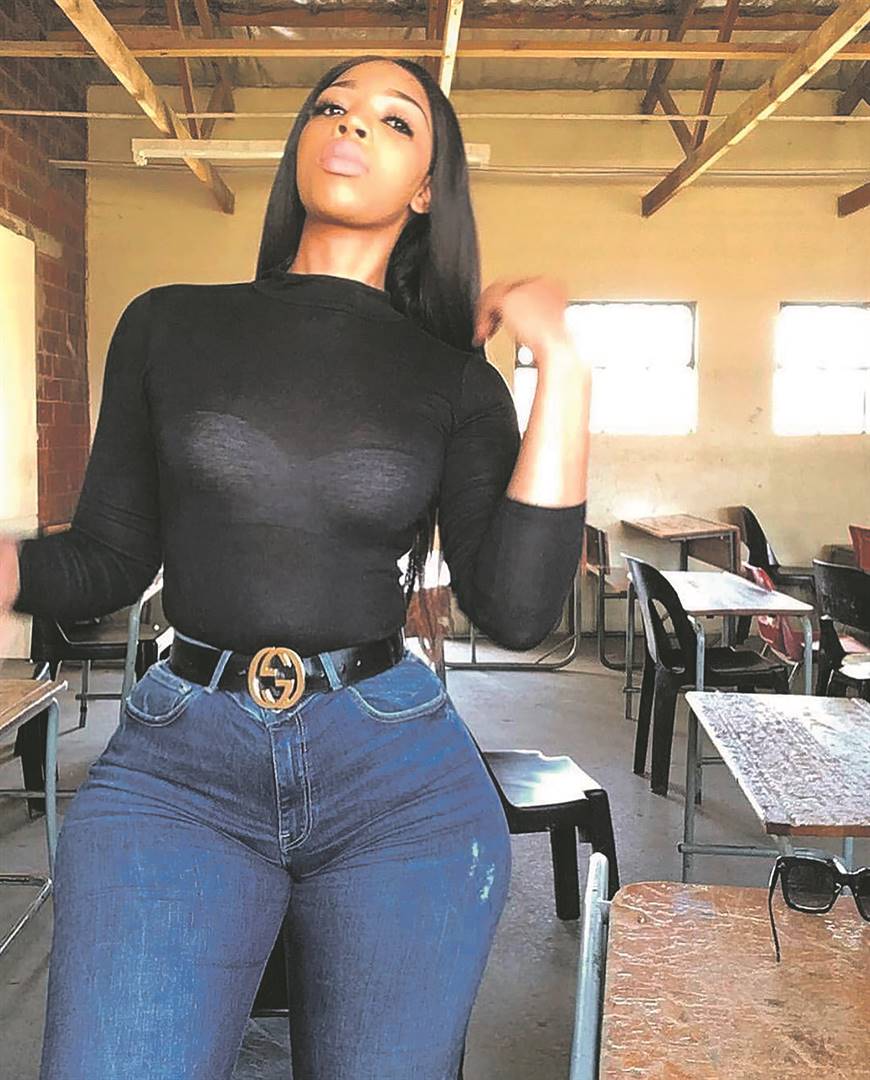 Teacher Lulu Menziwa spoke to Daily Sun after her nude pictures went viral.Inset: Lulu has found herself trending yet again, and people have a problem that she’s showing off her body in bikinis.       Photos from Instagram