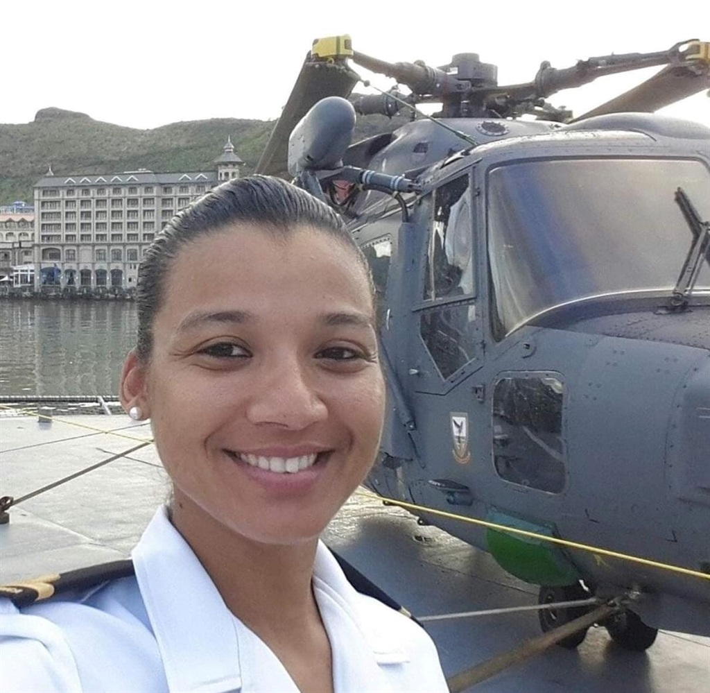 Lieutenant-Commander Gillian Elizabeth Hector was one of the three navy submariners who died in Cape Town on Wednesday, 20 September.