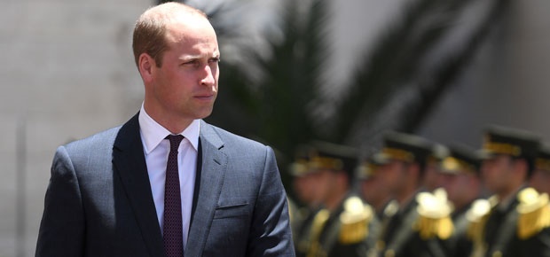 Prince William arrives to meet Palestinian Authority President Mahmoud Abbas. (Photo: Getty Images)