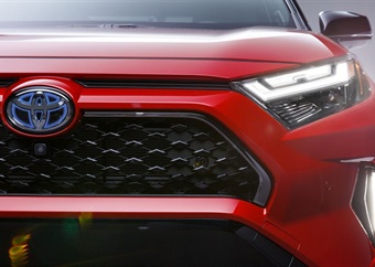 Toyota's RAV4 Plug-in Hybrid might be the best family car we can't buy (yet) in SA