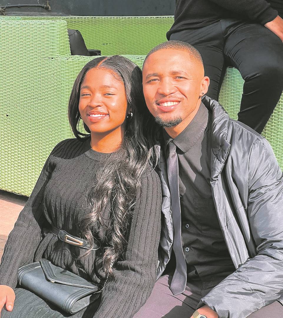 Uzalo actors Thuthuka Mthembu and Sandile Mfusi are allegedly in a relationship.
