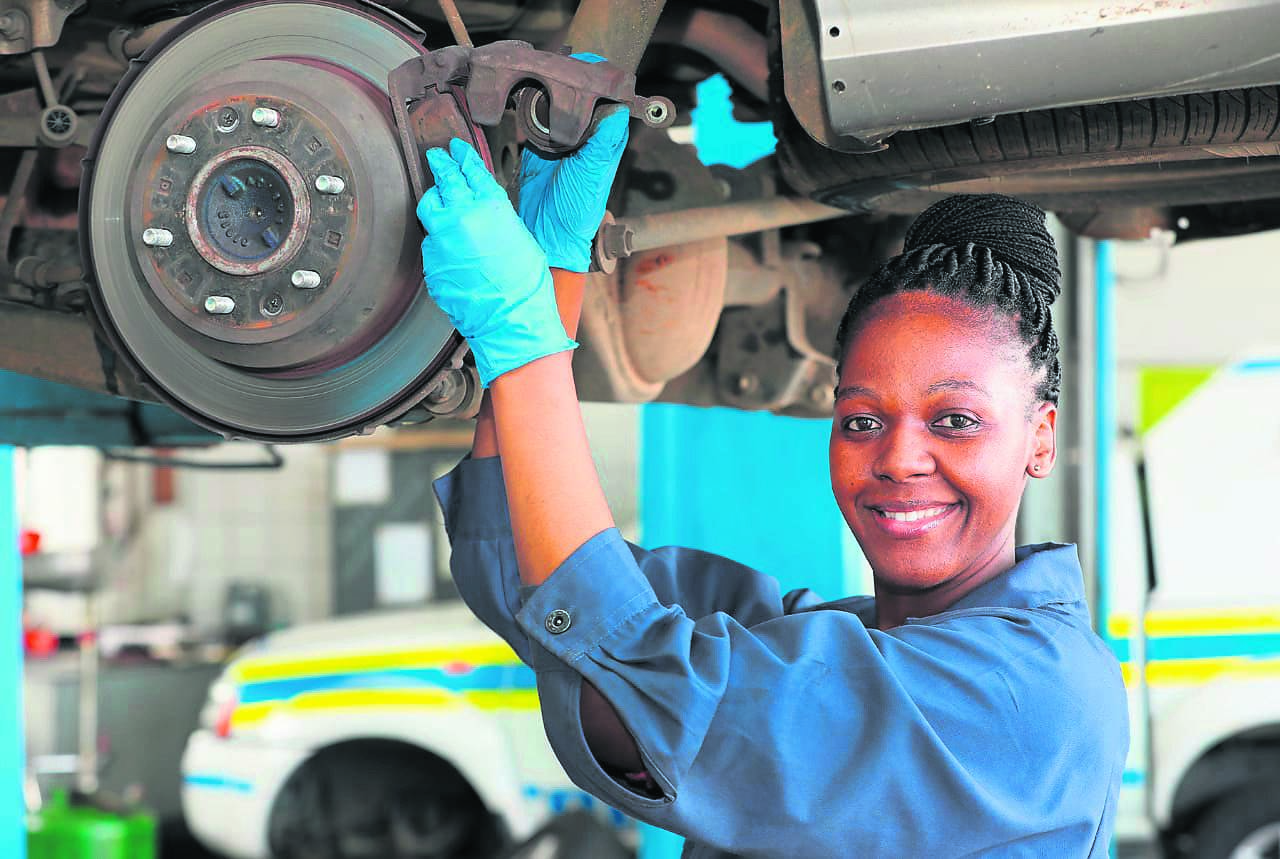 Constable Sikelelwa Sifingo is a doctor of cars. 