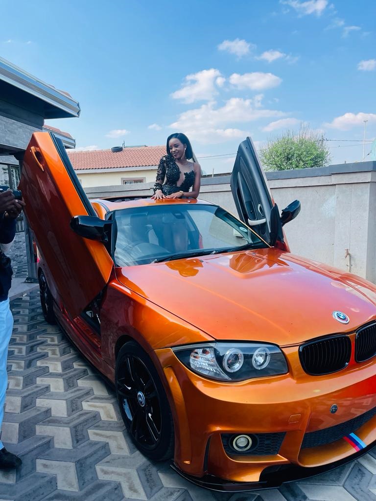Nilza Matsio was the centre of attraction in this beautiful car during her school's matric dance function on Friday. Photo by Phineas Khoza