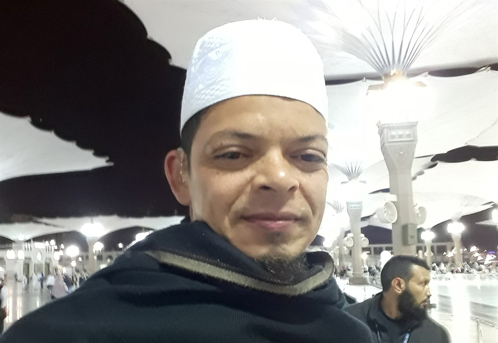 Fagri Moosa, a deaf Muslim man will render the call to prayer (athaan) at a mosque in Cape Town.  It is believed this has never been done in South Africa. 
